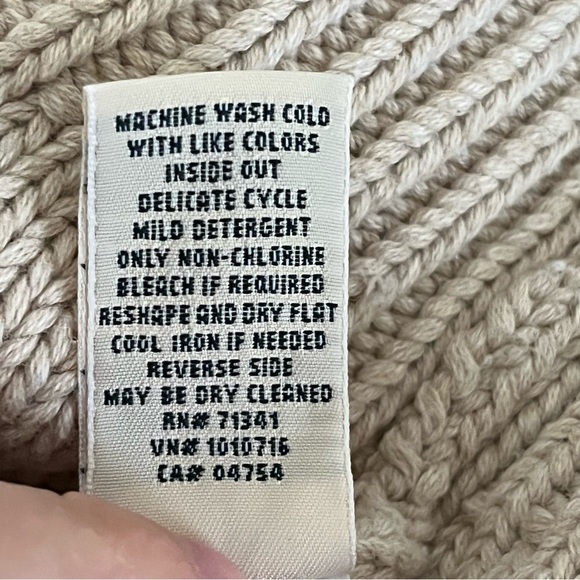 L.L. Bean Women's Double L Mixed-Cable Funnelneck Sweater Oatmeal Heather Small - Picture 7 of 9